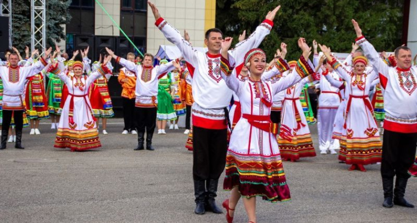 19 августа на фестивале «Шумбрат» в Мордовии выступит ансамбль из Донецка