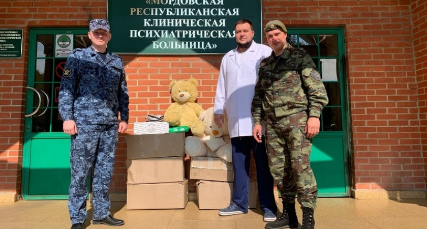 В Мордовии сотрудники ФСИН организовали гуманитарный сбор для детей