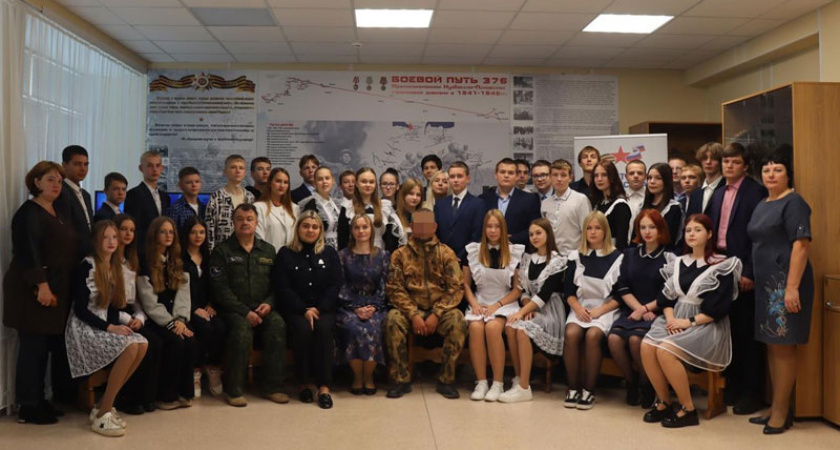 В школе №28 Саранска состоялась встреча-диалог с участником СВО