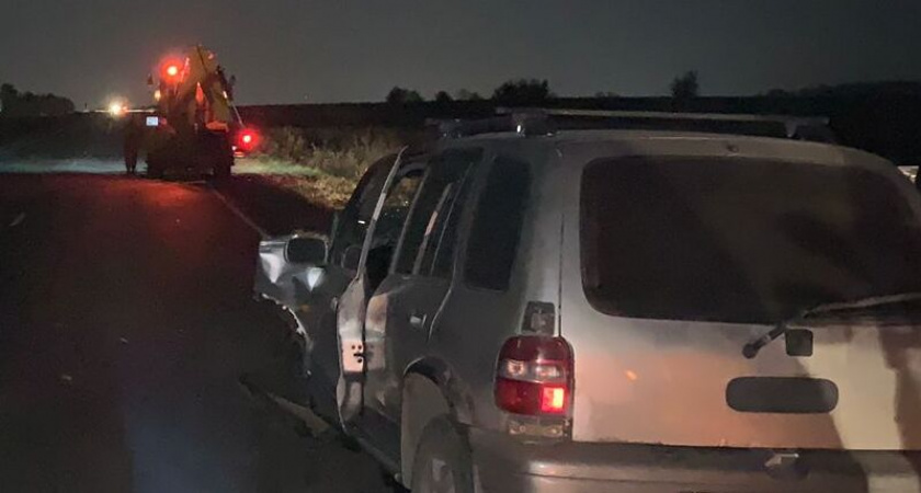 В Мордовии в ДТП с экскаватором пострадал 49-летний водитель KIA