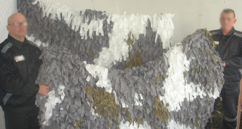 В Мордовии осужденные изготавливают маскировочные сети для СВО