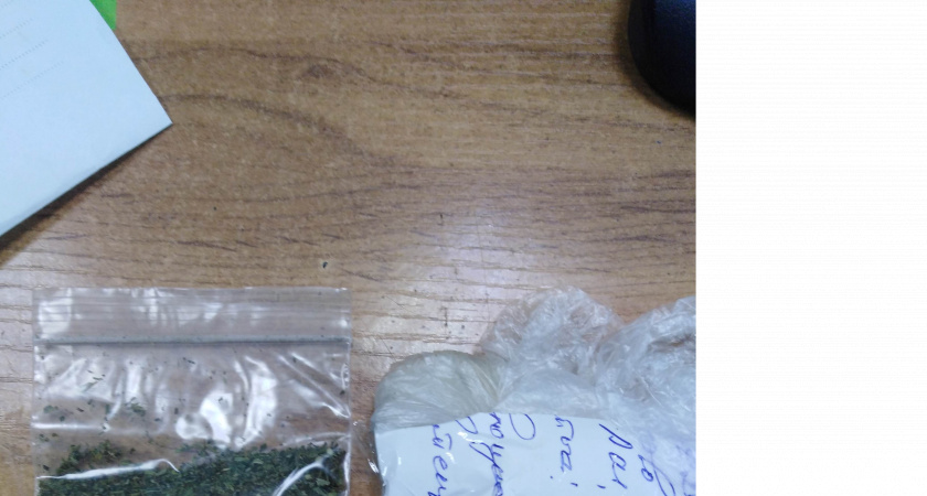 Жителя Мордовии осудят за хранение наркотиков в пуфике