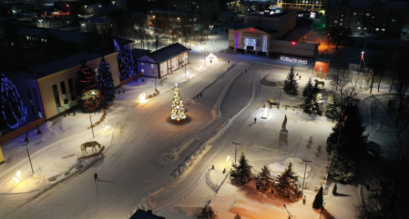 В Ковылкино благоустроили привокзальную площадь и центральный парк в рамках нацпроекта