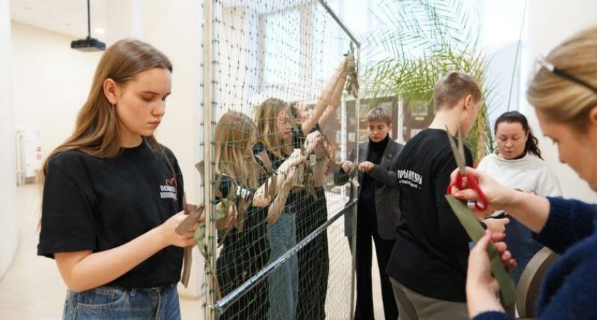 В Мордовии в культурных учреждениях плетут сети и собирают помощь для участников СВО