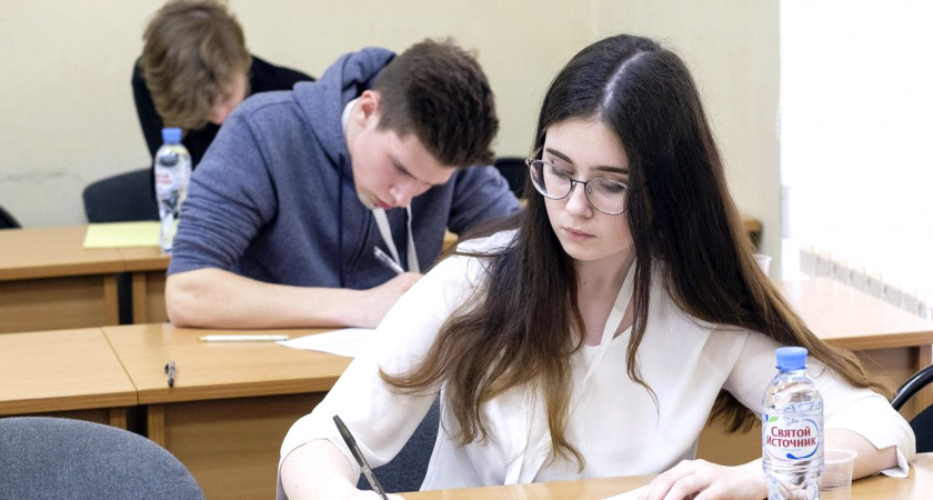 В Мордовии ЕГЭ будут сдавать 3 тысячи выпускников в 2024 году