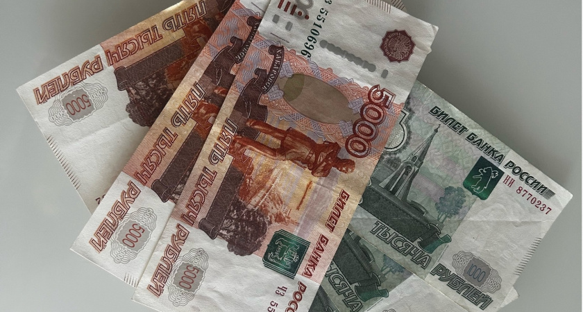 В Саранске мужчина при покупке лодочного мотора потерял 120 тысяч рублей