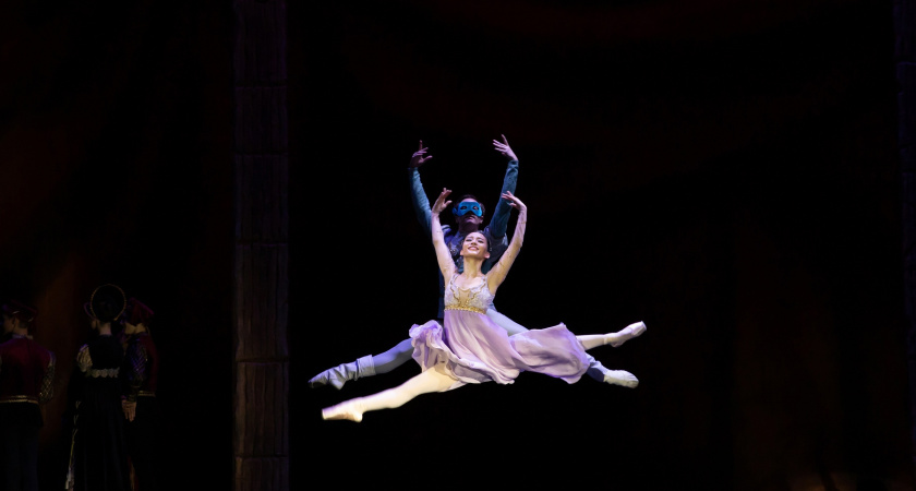 Донецкие артисты выступят в Саранске с «Историей любви»