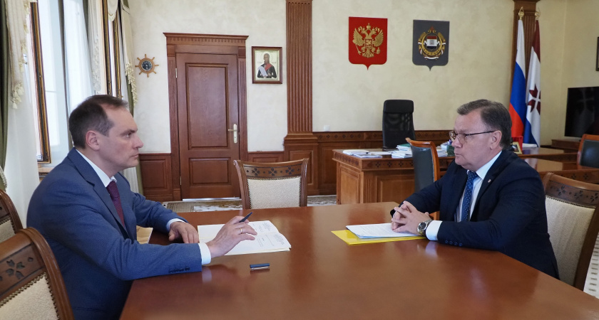 Артем Здунов обсудил в Доме Республики повышение финансовой грамотности жителей