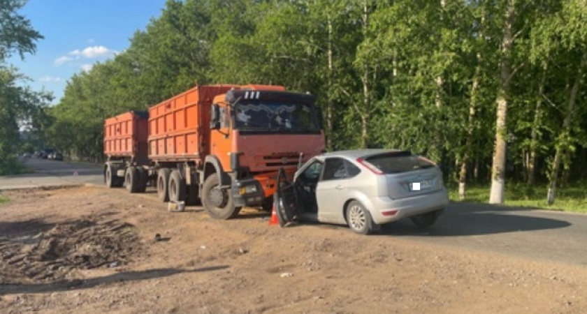 В Рузаевке в ДТП с КамАЗом пострадали три человека 