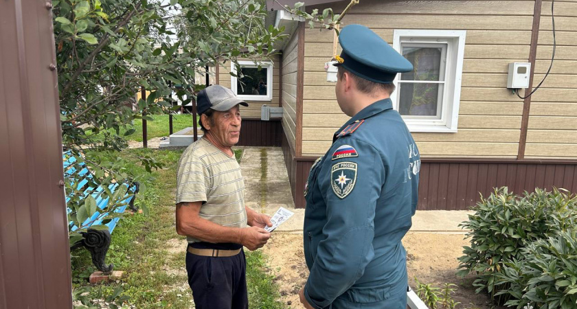 В Мордовии сотрудники МЧС провели противопожарный рейд
