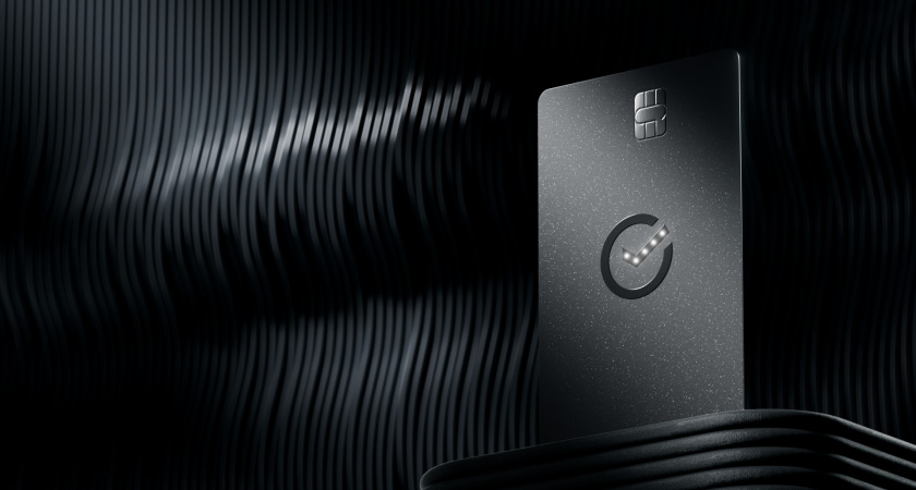 Бесплатная кредитка с лимитированным дизайном и светодиодами