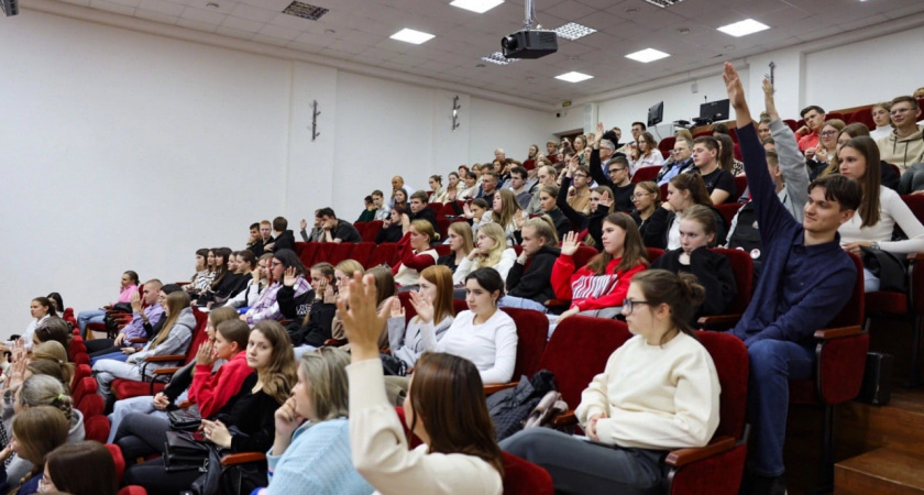 В МГПУ им. М. Е. Евсевьева стартовали встречи-диалоги с сотрудниками Сбербанка о финансовой безопасности