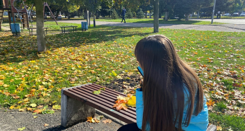 Это уже началось: на Землю обрушилась сильнейшая магнитная буря. Мы буквально окажемся между молотом и наковальней