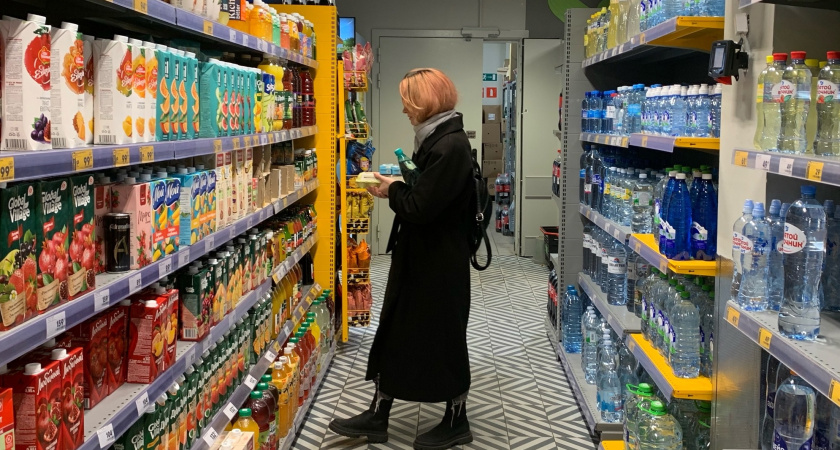 Цена взлетит на Новый год: знающие люди закупают этот товар впрок и хранят в морозилке