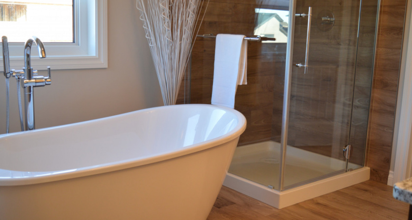 Указ подписали — ждите проверок: с 1 декабря штраф 700 рублей в сутки для собственников квартир с ванной