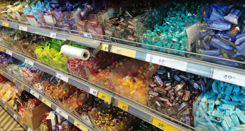 "Вместо зефира и конфет лучше ешьте это": россиянам рассказали о самой полезной сладости