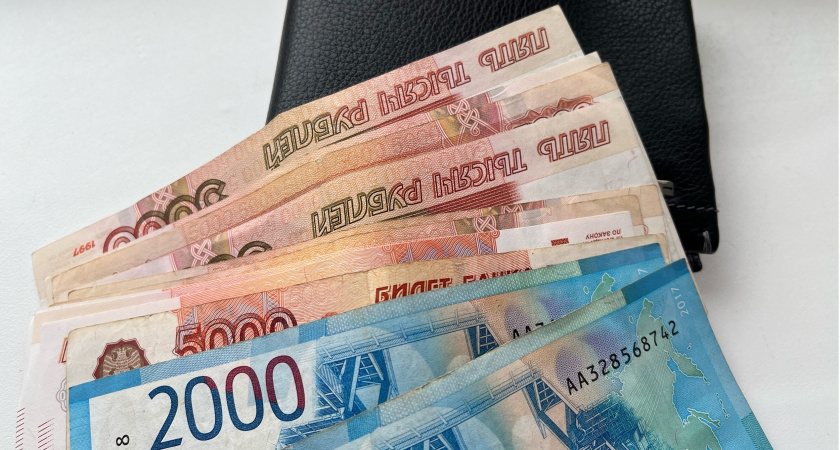 Всем, у кого имеются сбережения в рублях, дали срок до 20 декабря. Потом уже будет слишком поздно