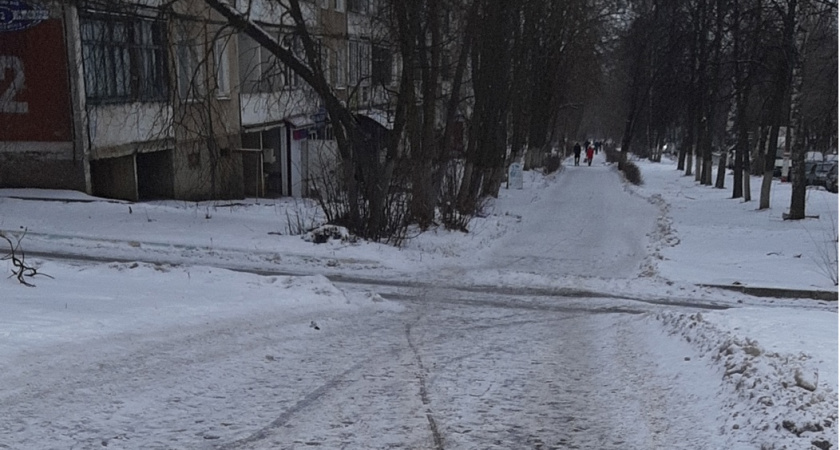 Мэрия Саранска ответила на жалобы на качество противогололёдной обработки дорог