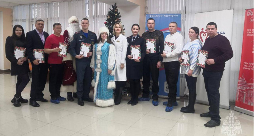 Инспектор госпожнадзора Мордовии Олег Мухин стал почетным донором РФ