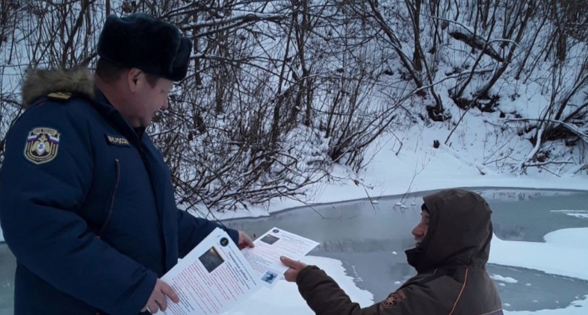 В Мордовии сотрудники МЧС напомнили рыбакам о правилах поведения на водоемах