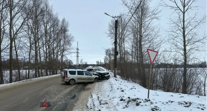В Рузаевке в ДТП из-за выбоины пострадал 67-летний пассажир