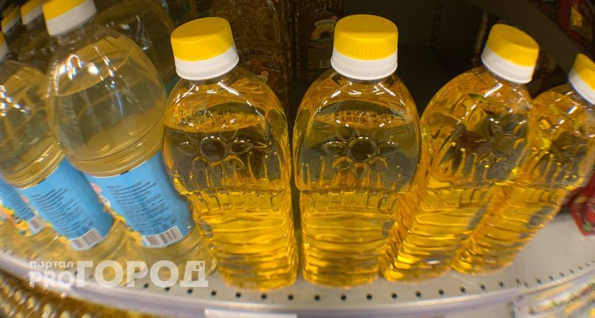 Такого масла берите по четыре бутылки: в Роскачестве назвали самые лучшие марки подсолнечного масла для блинов