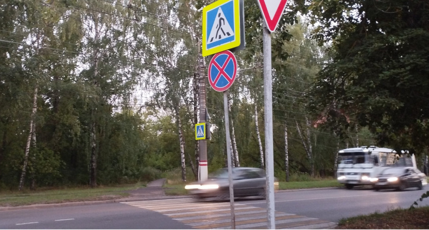 В Мордовии в ДТП с иномаркой пострадала пассажирка скутера