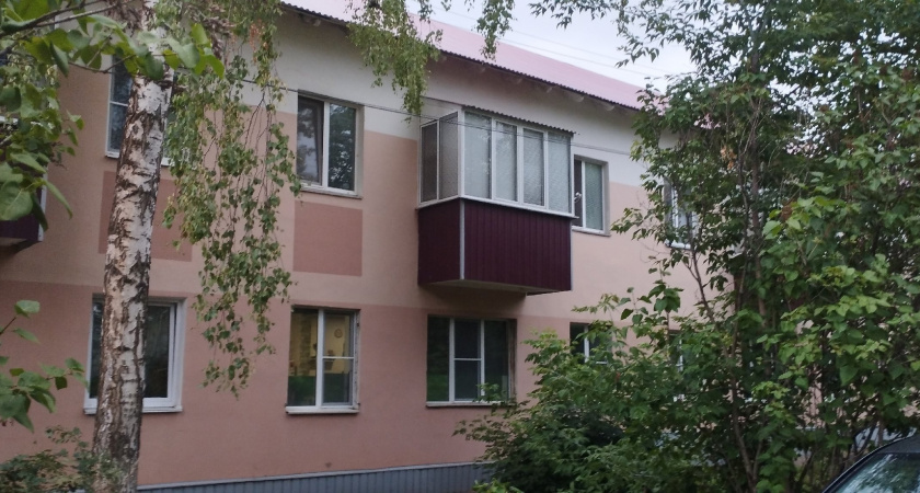 С 5 мая — полный запрет на монтаж пластиковых окон, популярных среди собственников: обяжут демонтировать