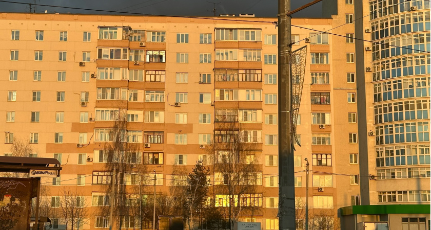 В Темникове детям-сиротам вручили ключи от новых квартир