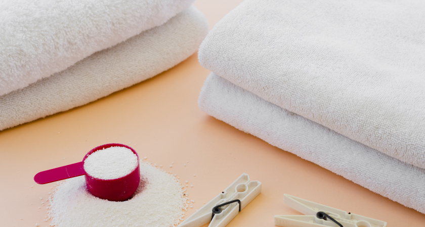 Прекратите сыпать лишнее: сколько порошка реально нужно на 1 стирку - подсказал опытный мастер