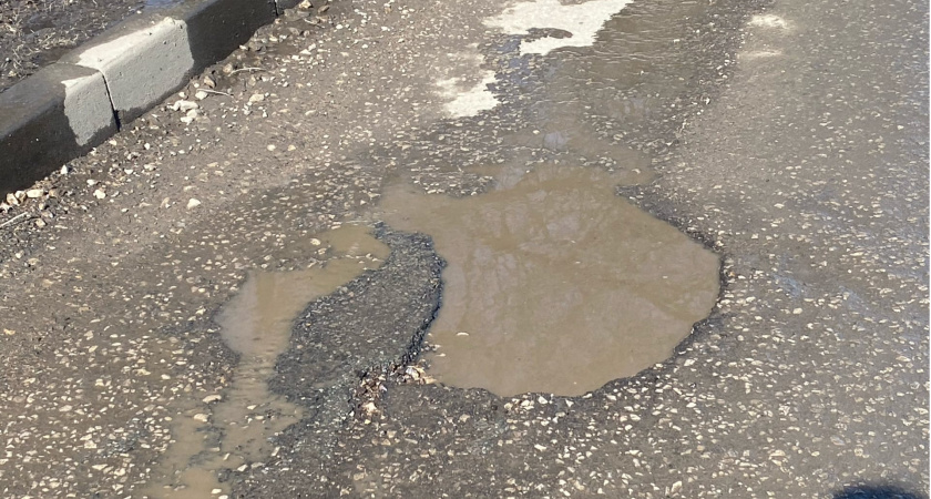 Жители с. Мордовские Сыреси пожаловались на ужасное состояние дороги