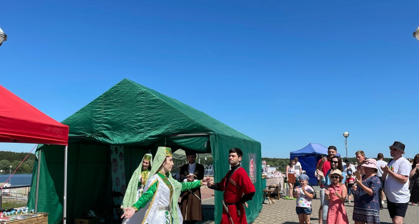 В Рузаевке состоялся фестиваль мёда