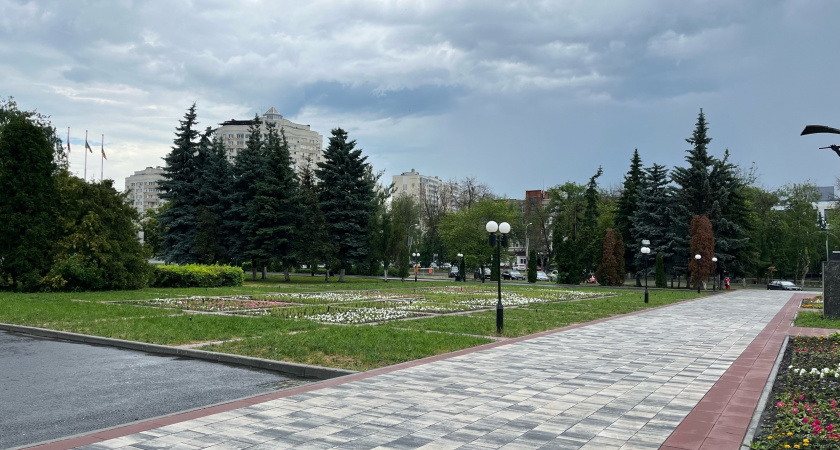 В Саранске продолжают делать красивее сквер на Мордовской улице