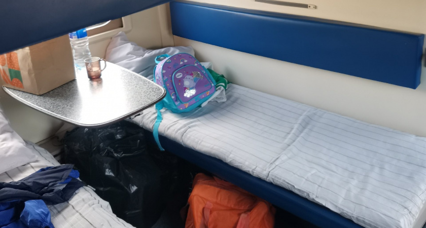 Можно ли в поезд РЖД взять свое постельное белье