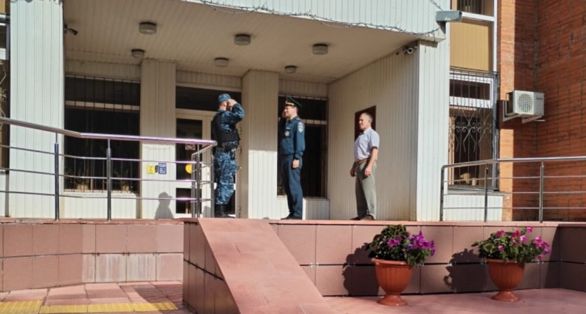 В здании Рузаевского районного суда прошла тренировочная эвакуация