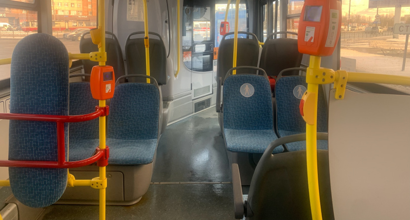 Стоимость проезда в общественном транспорте снизилась на 6 рублей с 1 сентября