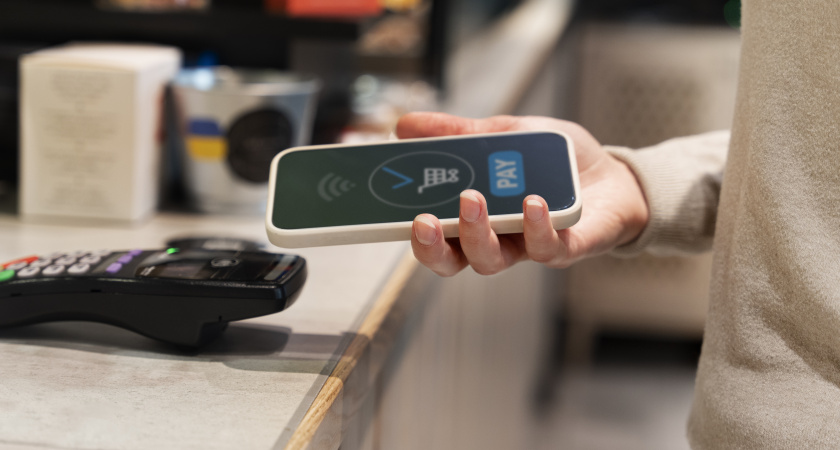 Россиянам рассказали о рисках бесконтактной оплаты в магазинах