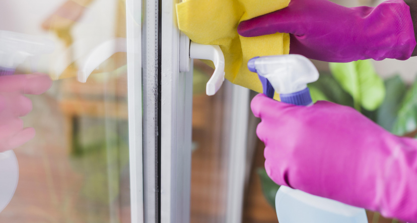 Лайфхаки по быстрому и эффективному мытью окон