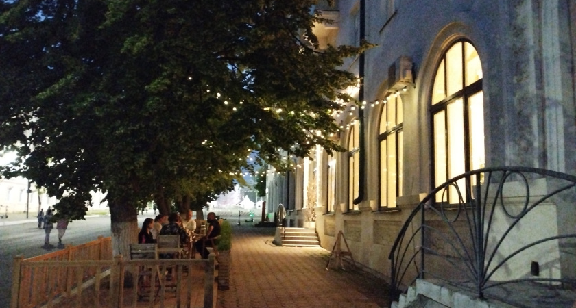 Глава Мордовии рассказал о расширении соцпрограмм для работников завода  