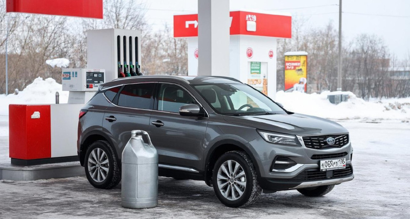 Geely обвиняет российский бензин в поломке двигателей своих машин: касается ли эта проблема всех китайцев?