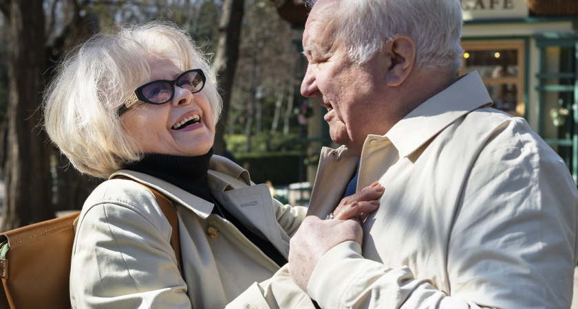 Что ищет мужчина в женщине после 60: 8 требований к отношениям в зрелом возрасте