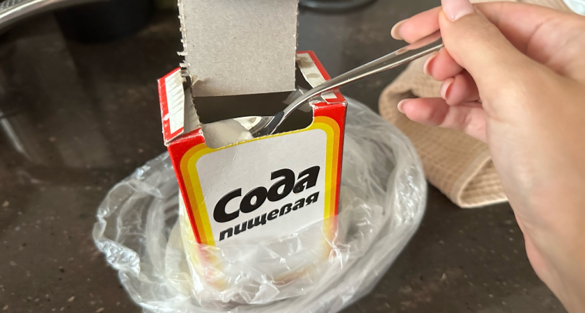 Пачка соды — и кастрюли как новые: ничего тереть не надо — бабушкин лайфхак использую 3 раза в год