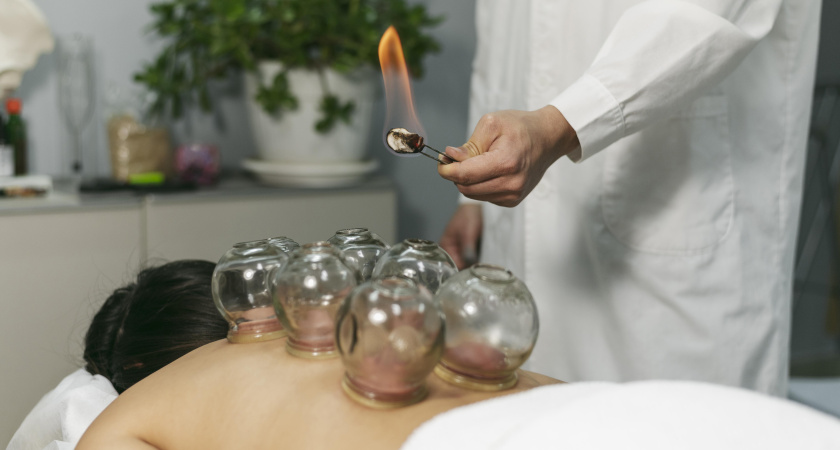 Банки: старый добрый способ борьбы с простудой из СССР, и куда они исчезли