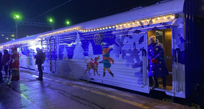 Стало известно, сколько часов в Саранске пробудет поезд Деда Мороза