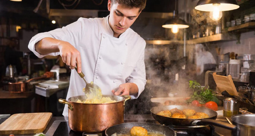 Дома так вкусно не получается: 5 секретов от поваров общепита - хитрости, которые делают вкус еды «ресторанным»