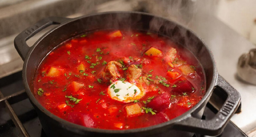 Не красные щи, а настоящий борщ: вот что надо добавить в зажарку для правильного вкуса