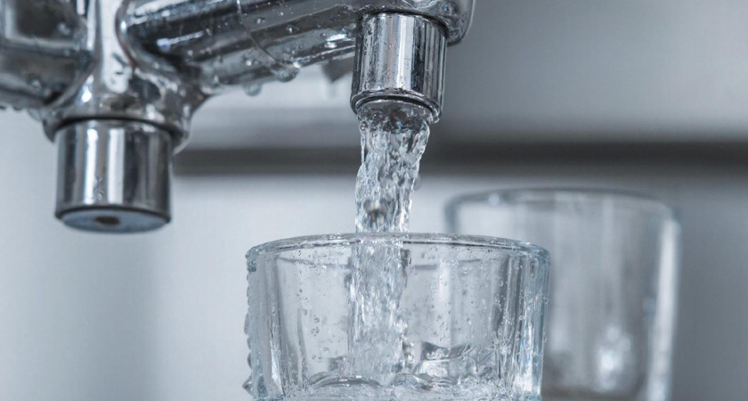Можно ли кипятить воду из-под крана: в Роспотребнадзоре поставили точку в давнем вопросе