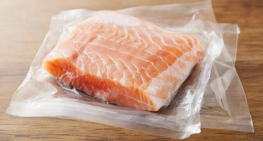 Рискнула взять форель "Красная цена" из "Пятерочки": распаковав, сразу поняла свою ошибку