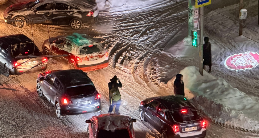 В Мордовии федеральные трассы чистят от снега круглосуточно
