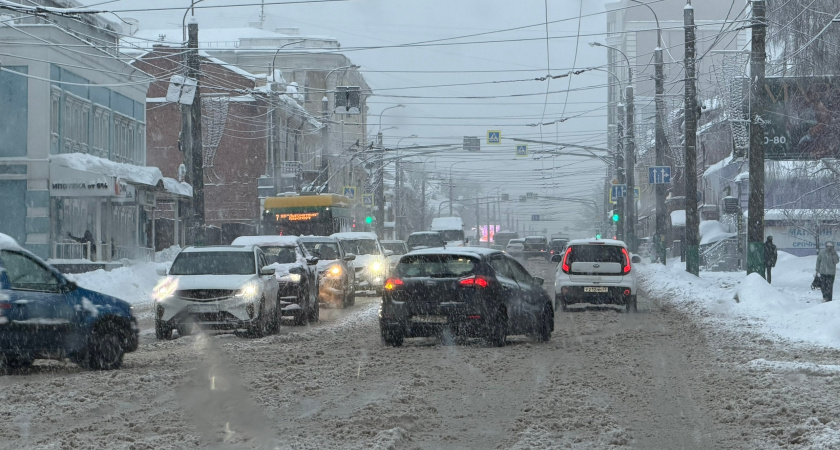 В Мордовии за уборку снега с региональных автодорог отвечает 144 единицы техники